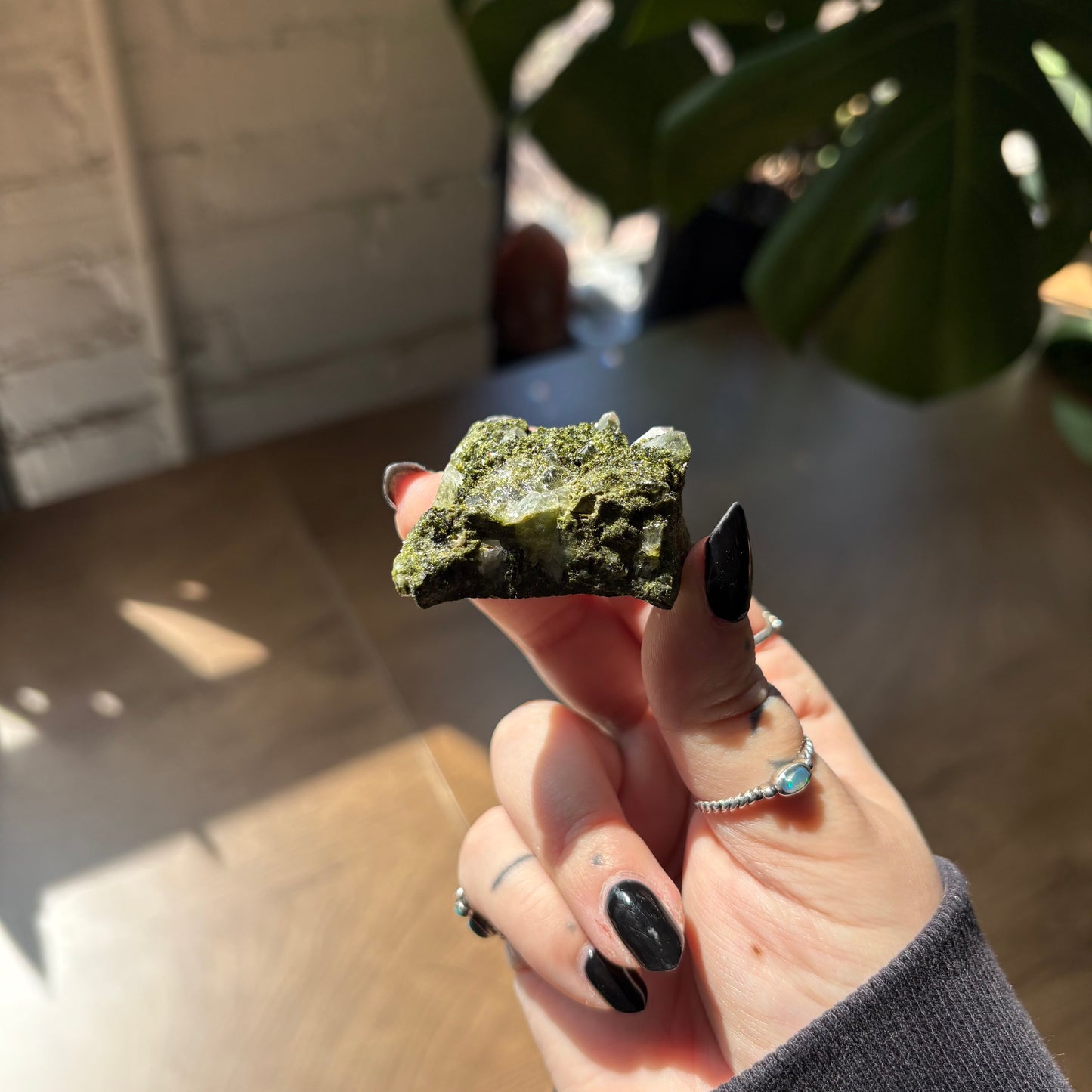 epidote quartz cluster