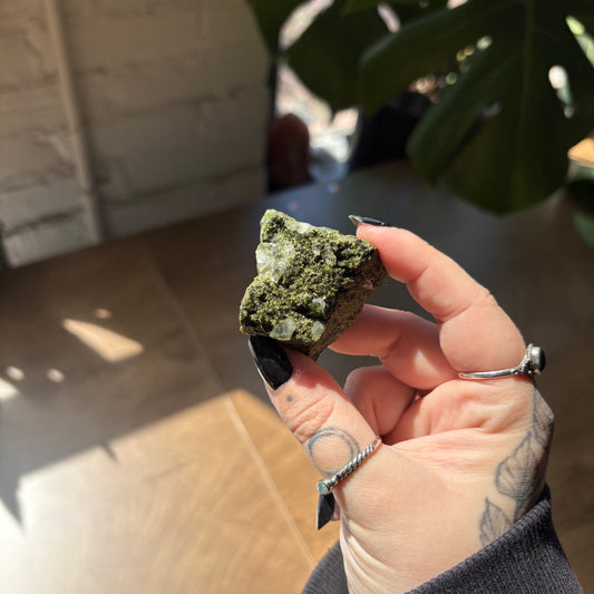 epidote quartz cluster
