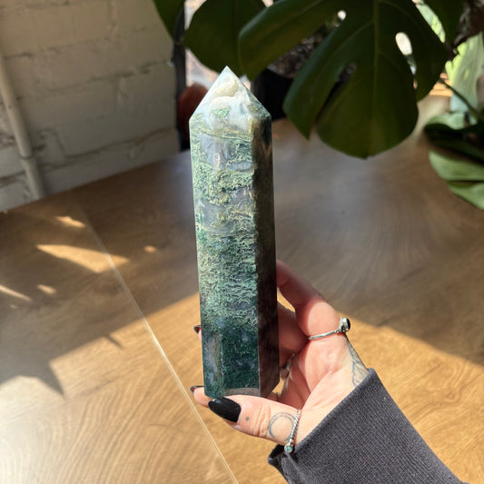 moss agate tower