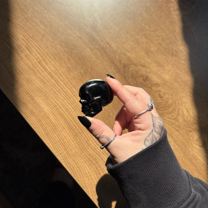 obsidian skulls