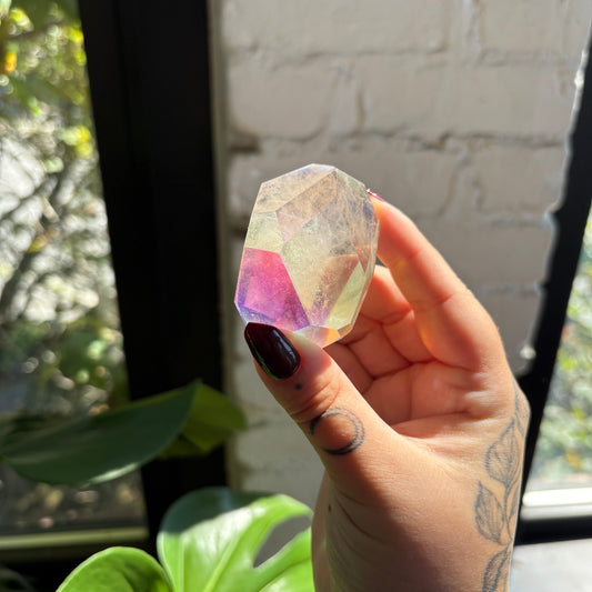 aura quartz freeform