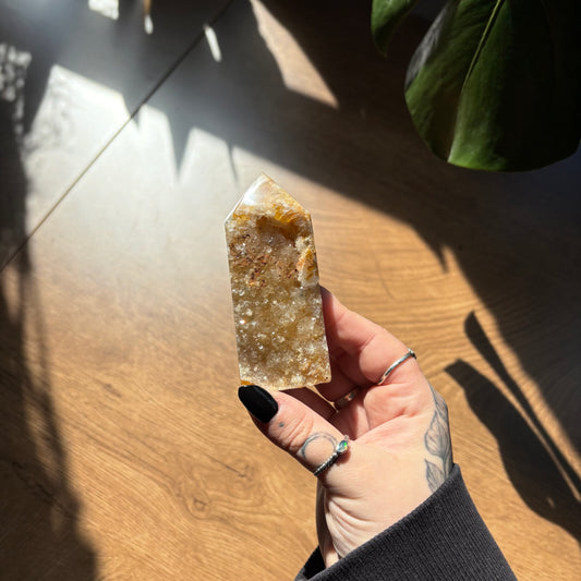 druzy agate tower