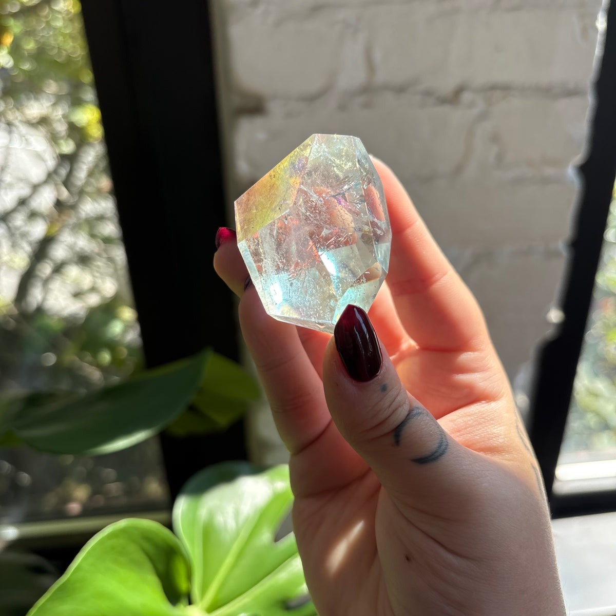 aura quartz freeform