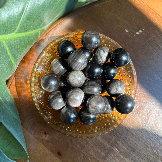 mini obsidian spheres
