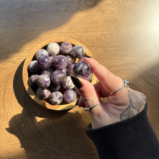 mini amethyst spheres